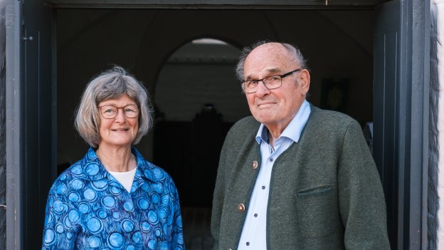 
            Bodil Kessler er født på Læsø, hvor hun for over 50 år siden mødte den tyske spejder Karl-Dieter Kessler. Efter 30 år i Tyskland vendte de tilbage til øen og blev bærende kræfter i kirkelivet.
    